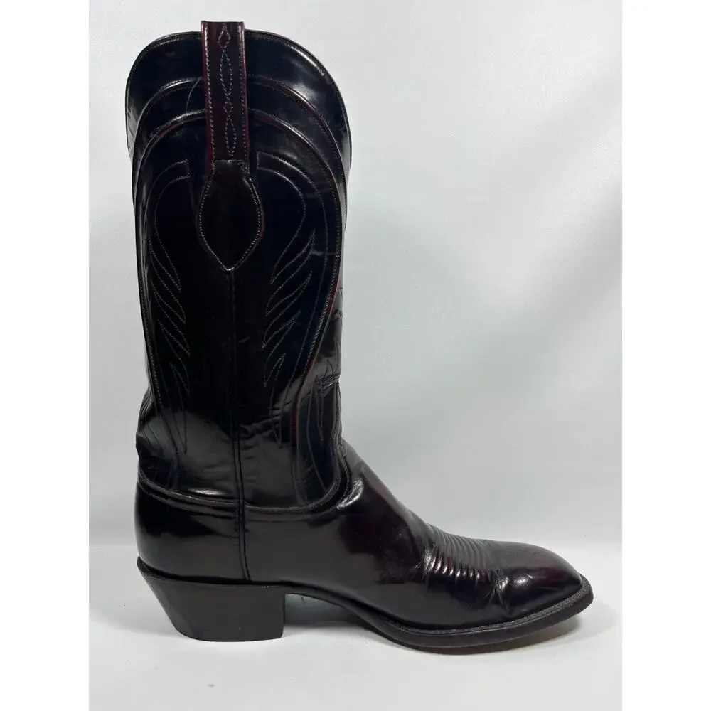 Lucchese classics boots
